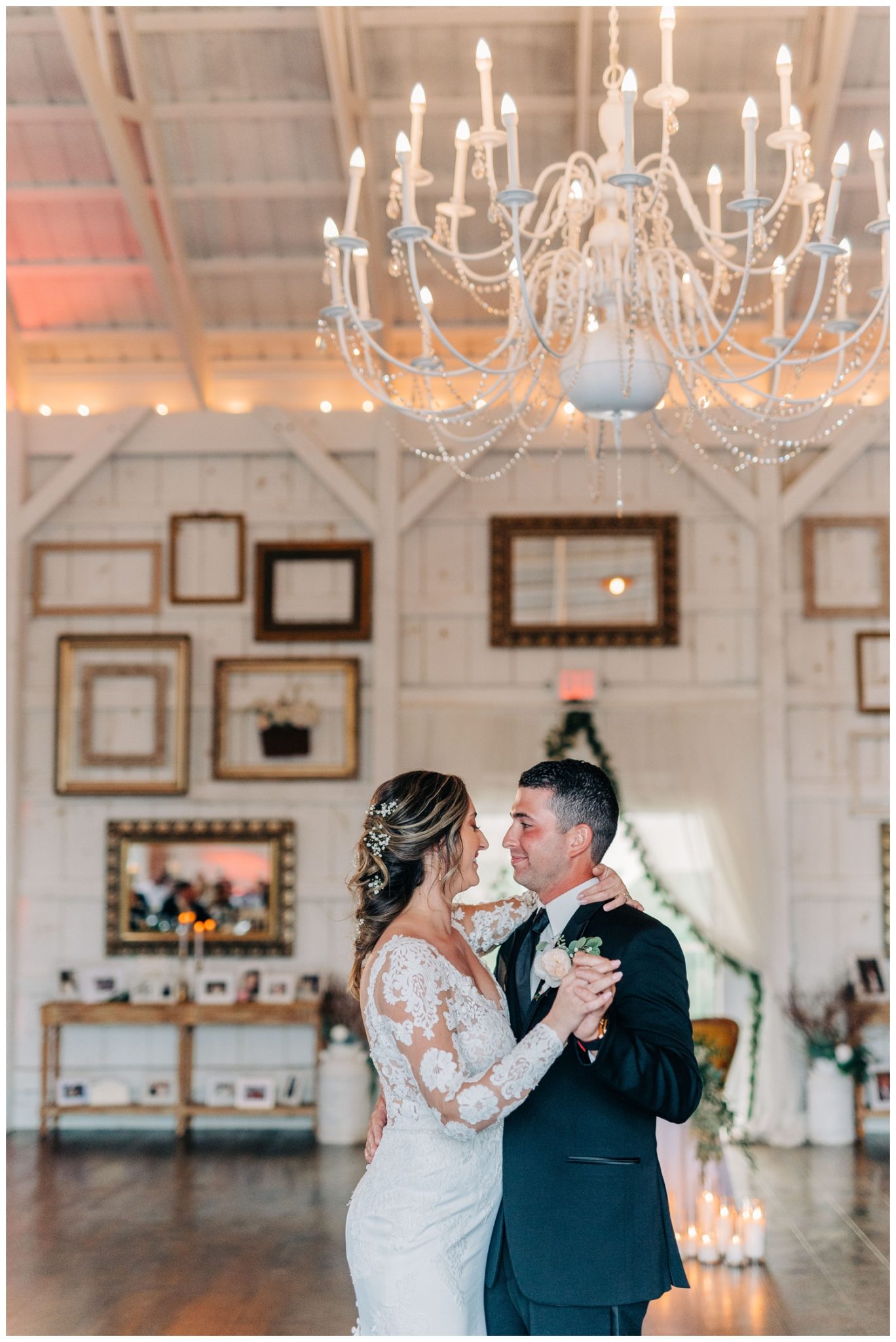East Coast Weddings,Fine Art New York Wedding Photographer- Hannah Bryerton Photography,Maryland Wedding Venue,The White Barn at Lucas Farm,White Barn Event,